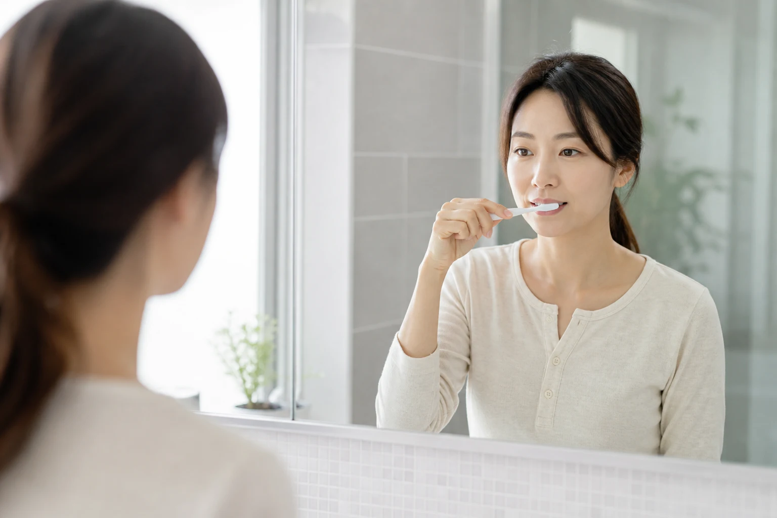 임플란트 수술 후 통증 심해지는 통증이 중요한 이유