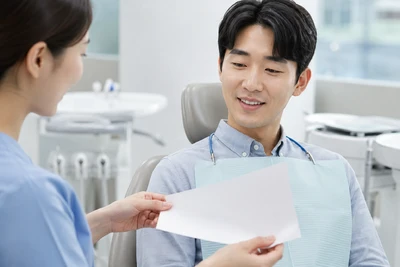 임플란트 실밥 제거 실밥이 미리 풀릴 때
